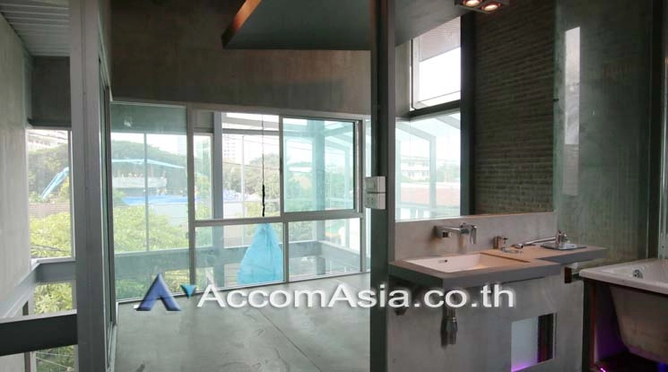 8  4 br House For Rent in Sukhumvit ,Bangkok BTS Phrom Phong 13002336