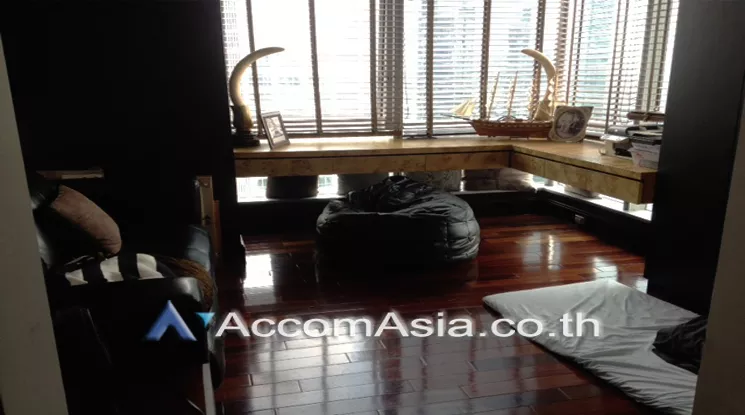 5  2 br Condominium For Sale in Sathorn ,Bangkok BTS Chong Nonsi at Ascott Sky Villas Sathorn 13002338