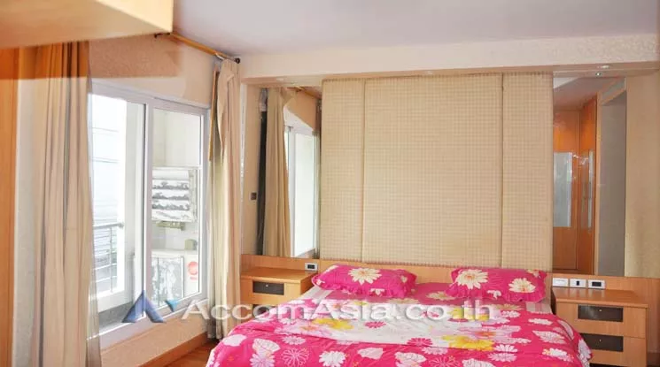 6  3 br Apartment For Rent in Sukhumvit ,Bangkok BTS Nana at Quiet and Peaceful  13002351