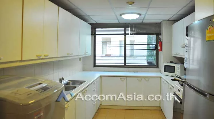 6  3 br Apartment For Rent in Sukhumvit ,Bangkok BTS Phrom Phong at Easy to access BTS Skytrain 13002352