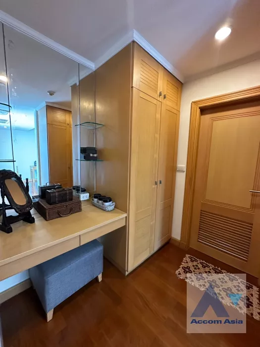 20  3 br Apartment For Rent in Sukhumvit ,Bangkok BTS Phrom Phong at High-quality facility 13002354