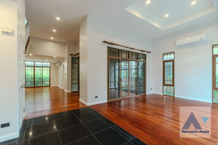 5  4 br House For Rent in Sukhumvit ,Bangkok BTS Phra khanong at Baan Sansiri Sukhumvit 67 13002356