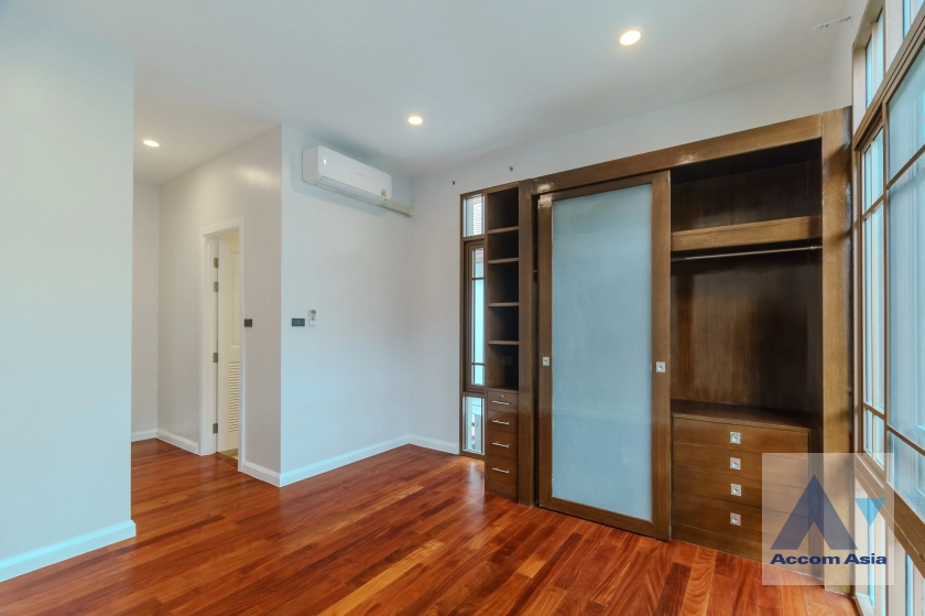 28  4 br House For Rent in Sukhumvit ,Bangkok BTS Phra khanong at Baan Sansiri Sukhumvit 67 13002356