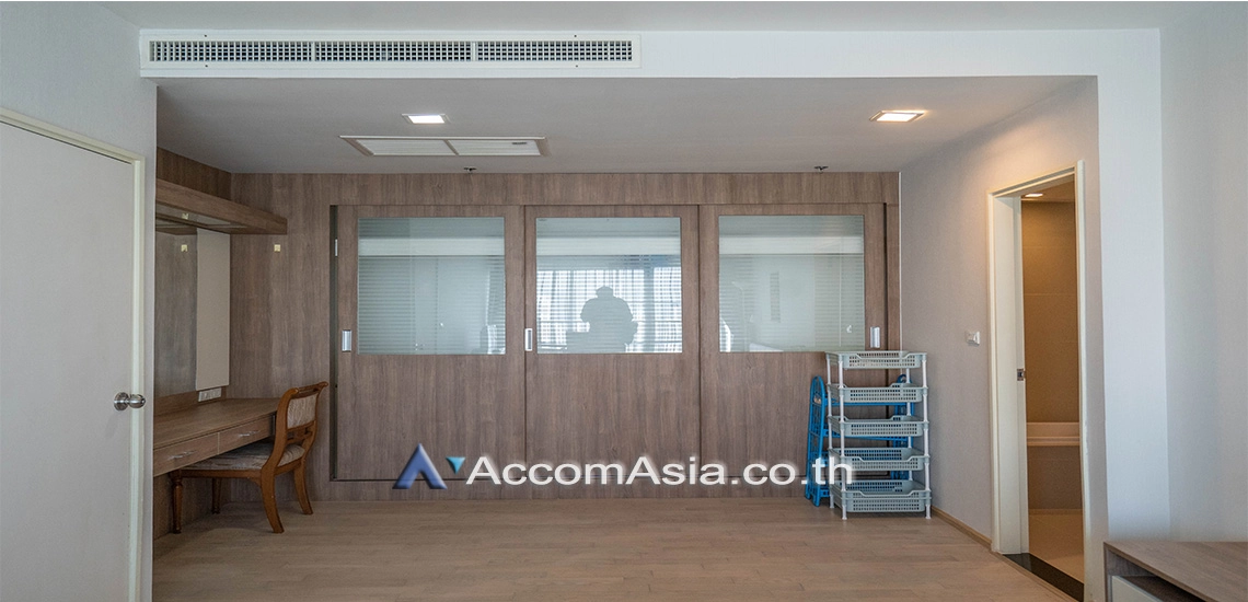 unit 2 Bedrooms  Condominium For Rent & Sale in Sukhumvit, Bangkok  near BTS Thong Lo (13002357)