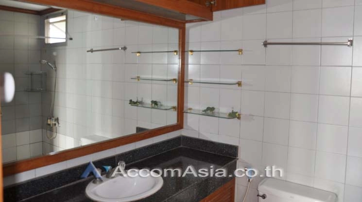 10  3 br Condominium For Rent in Sukhumvit ,Bangkok BTS Phrom Phong at D.S. Tower 2 13002365