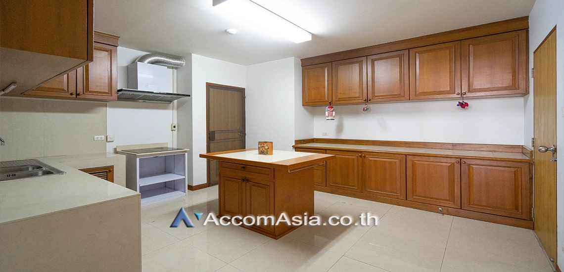4  3 br Apartment For Rent in Sukhumvit ,Bangkok BTS Phrom Phong at Perfect Living In Bangkok 13002371
