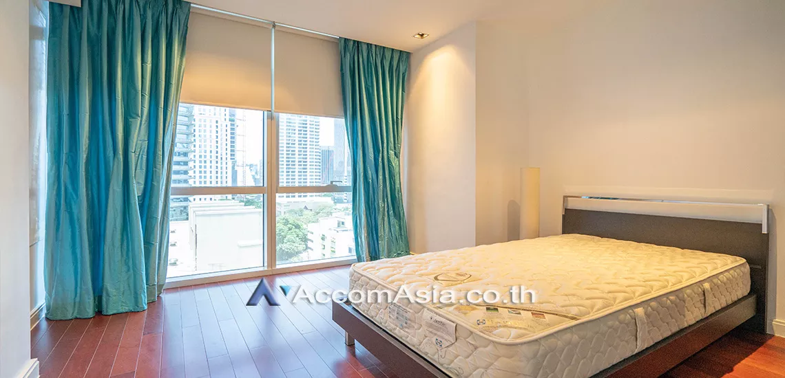 5  2 br Condominium For Rent in Ploenchit ,Bangkok BTS Ploenchit at Athenee Residence 13002379