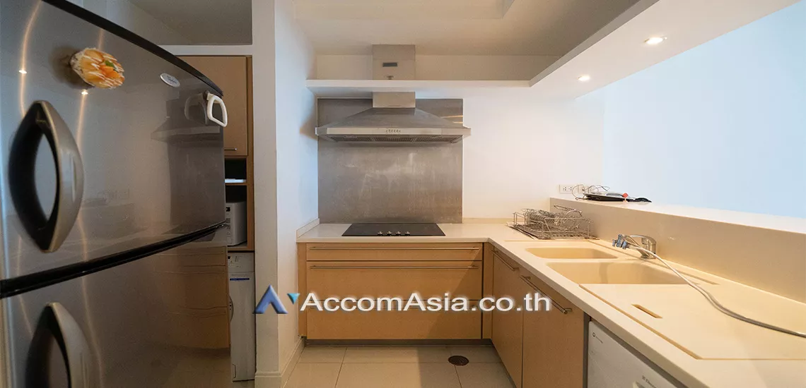  1  2 br Condominium For Rent in Ploenchit ,Bangkok BTS Ploenchit at Athenee Residence 13002379