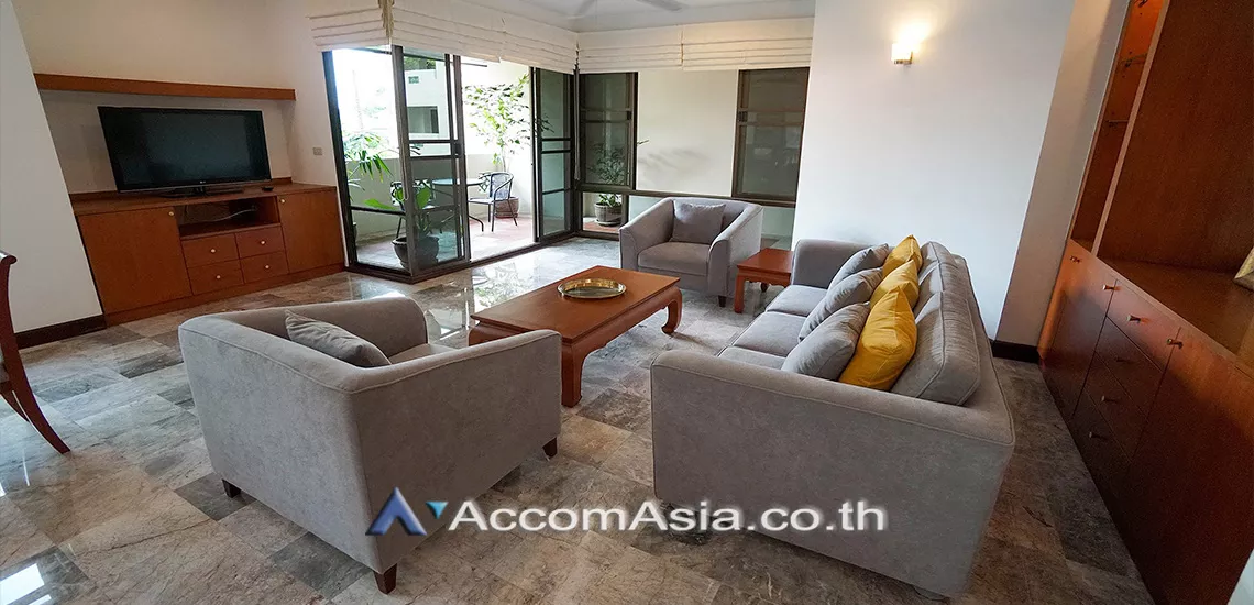 unit 3 Bedrooms  Apartment For Rent in Sukhumvit, Bangkok  near BTS Phrom Phong (13002395)