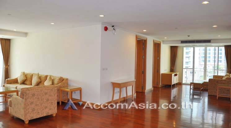 unitPet friendly |  3 Bedrooms  Apartment For Rent in Sukhumvit, Bangkok  near BTS Phrom Phong (13002402)
