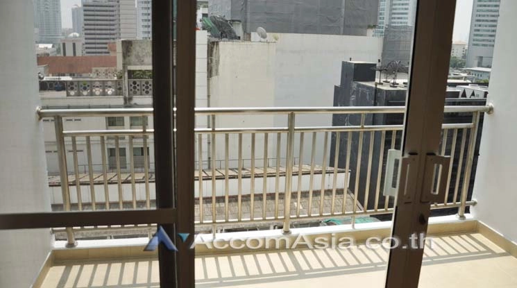 unitPet friendly |  3 Bedrooms  Apartment For Rent in Sukhumvit, Bangkok  near BTS Phrom Phong (13002402)