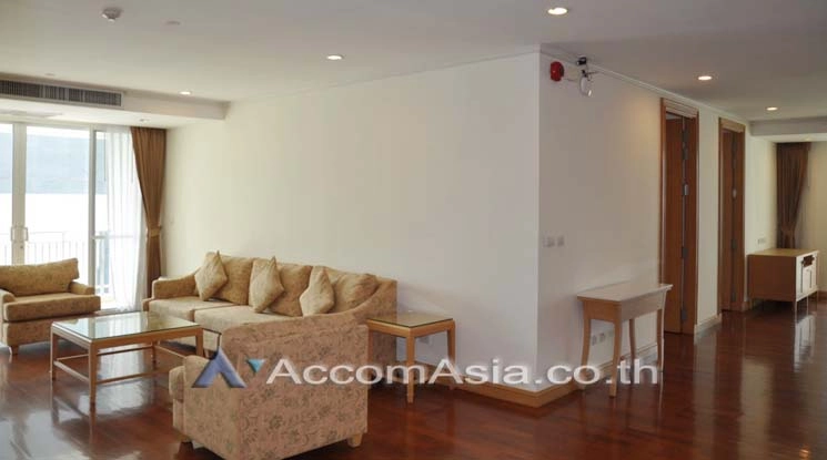 5  3 br Apartment For Rent in Sukhumvit ,Bangkok BTS Phrom Phong at Apartment with Top Facilities, Close to Emshere 13002402