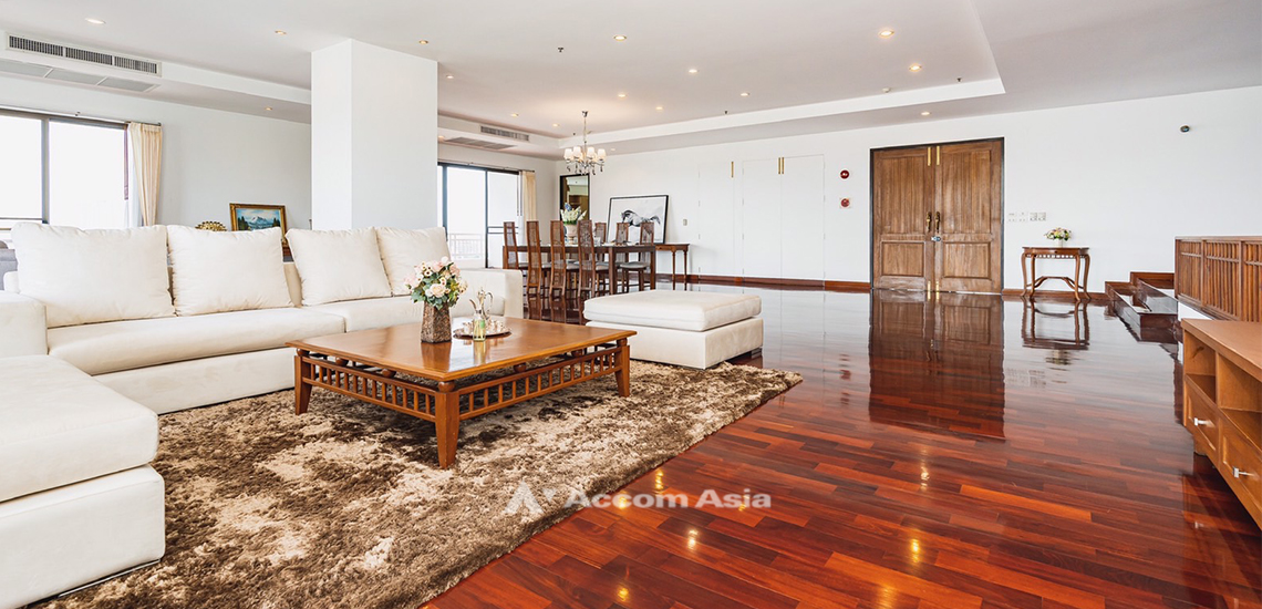 unit 4 Bedrooms  Apartment For Rent & Sale in Sathorn, Bangkok  near BRT Thanon Chan (1001103)