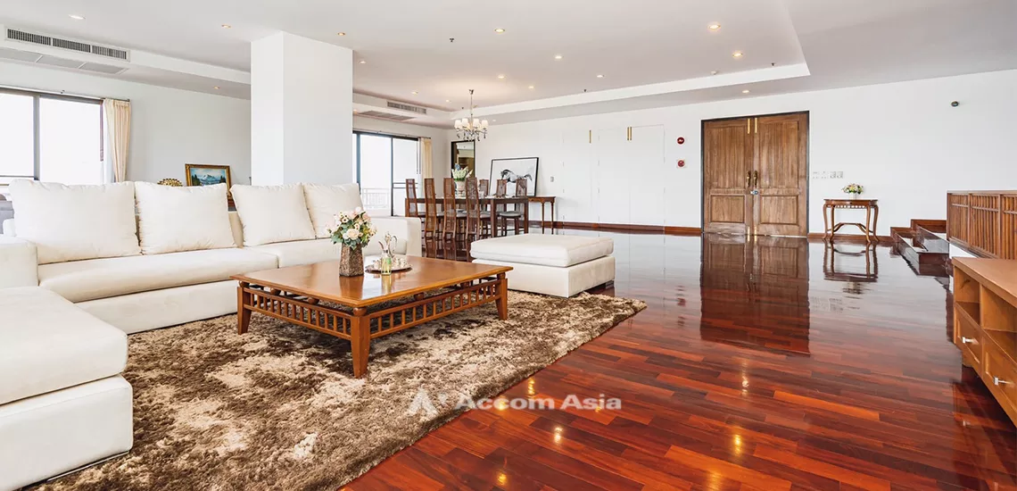  1  4 br Apartment For Rent in Sathorn ,Bangkok BRT Thanon Chan at The Spacious And Bright Dwelling 1001103