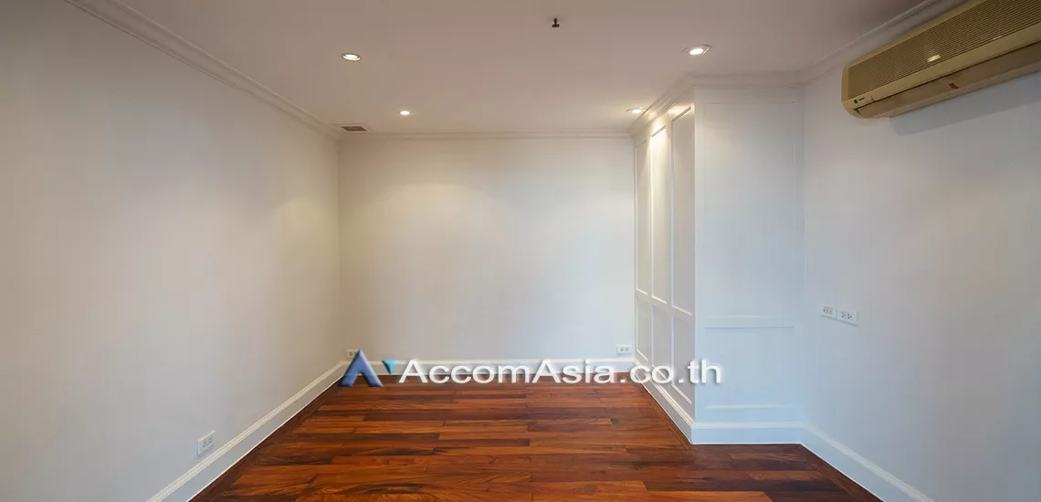 7  2 br Condominium For Rent in Sathorn ,Bangkok BTS Sala Daeng - MRT Lumphini at Sathorn Park Place 13002421