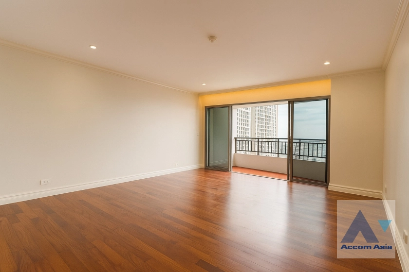  1  3 br Condominium for rent and sale in Sathorn ,Bangkok BTS Sala Daeng - MRT Lumphini at Sathorn Park Place 13002421