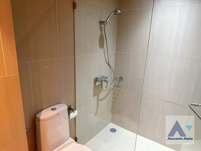 20  3 br Condominium For Rent in Sathorn ,Bangkok BTS Chong Nonsi - BRT Sathorn at The Empire Place 13002442