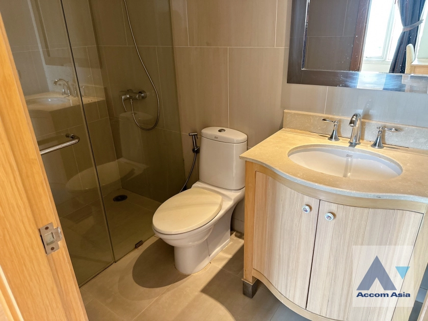 25  3 br Condominium For Rent in Sathorn ,Bangkok BTS Chong Nonsi - BRT Sathorn at The Empire Place 13002442