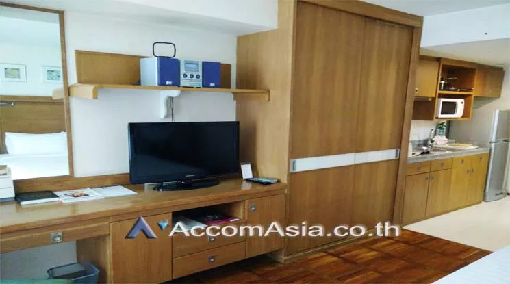  2  1 br Apartment For Rent in Silom ,Bangkok BTS Sala Daeng - MRT Silom at Brand New Service Apartment 13002454
