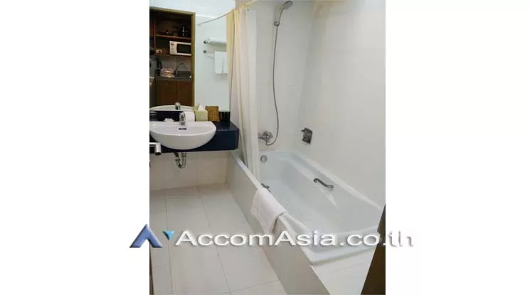  1  1 br Apartment For Rent in Silom ,Bangkok BTS Sala Daeng - MRT Silom at Brand New Service Apartment 13002454