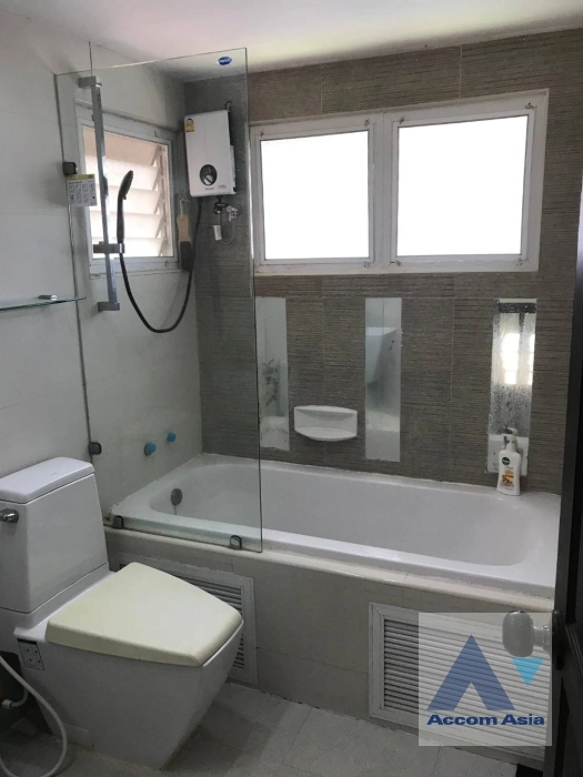 11  3 br House for rent and sale in Sukhumvit ,Bangkok BTS Thong Lo 90369