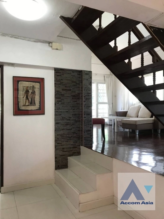 7  3 br House for rent and sale in Sukhumvit ,Bangkok BTS Thong Lo 90369