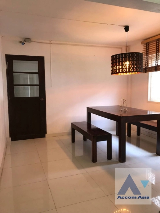 5  3 br House for rent and sale in Sukhumvit ,Bangkok BTS Thong Lo 90369