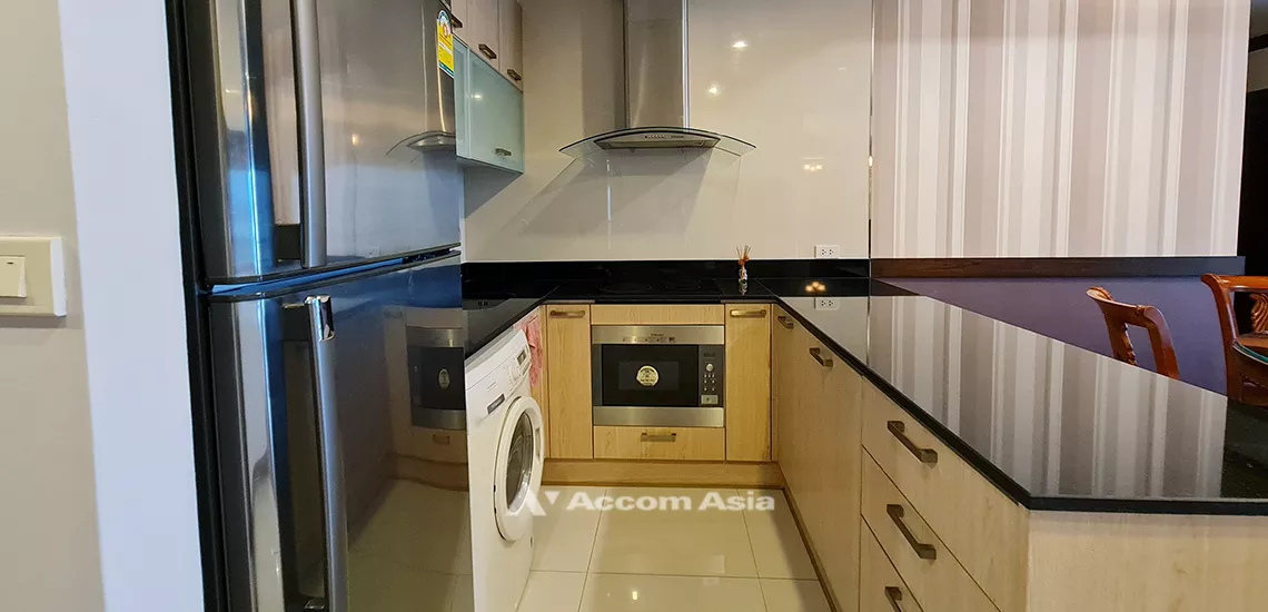  1  2 br Condominium For Rent in Sathorn ,Bangkok BTS Sala Daeng - MRT Lumphini at Sathorn Gardens 13002469