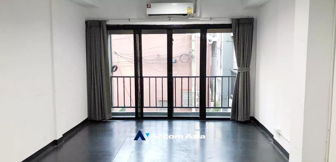 7  4 br Townhouse for rent and sale in sukhumvit ,Bangkok BTS Phrom Phong 13002485