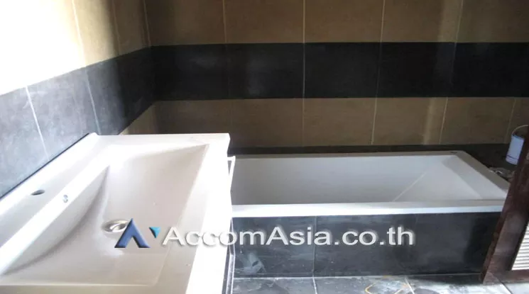 5  2 br Condominium For Rent in Sukhumvit ,Bangkok BTS Nana at Liberty Park 2 13002506