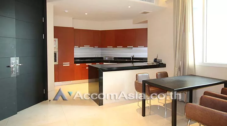 unit 2 Bedrooms  Condominium For Rent in Silom, Bangkok  near BTS Chong Nonsi - BRT Arkhan Songkhro (13002548)