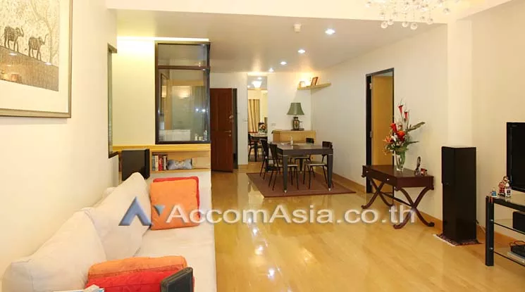 unit 2 Bedrooms  Condominium For Rent in Sathorn, Bangkok  near BTS Chong Nonsi - MRT Khlong Toei (13002597)