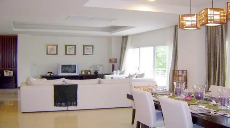 Pet friendly |  Quality Of Living Apartment  3 Bedroom for Rent BTS Chong Nonsi in Sathorn Bangkok