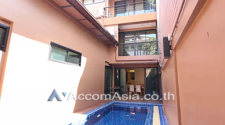 Home Office, Private Swimming Pool, Penthouse |  4 Bedrooms  Townhouse For Rent in Sukhumvit, Bangkok  near BTS Thong Lo (13002624)