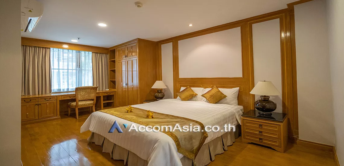 5  2 br Apartment For Rent in Sukhumvit ,Bangkok BTS Phrom Phong at Classic Style - High Standard Apartment in a Prime Location 10244