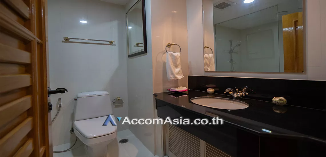 8  2 br Apartment For Rent in Sukhumvit ,Bangkok BTS Phrom Phong at Classic Style - High Standard Apartment in a Prime Location 10244