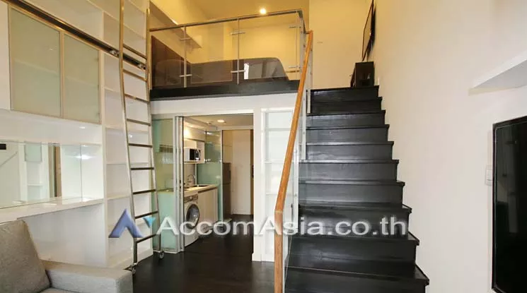 Double High Ceiling, Duplex Condo, Pet friendly |  1 Bedroom  Condominium For Rent in Sukhumvit, Bangkok  near BTS Thong Lo (13002667)