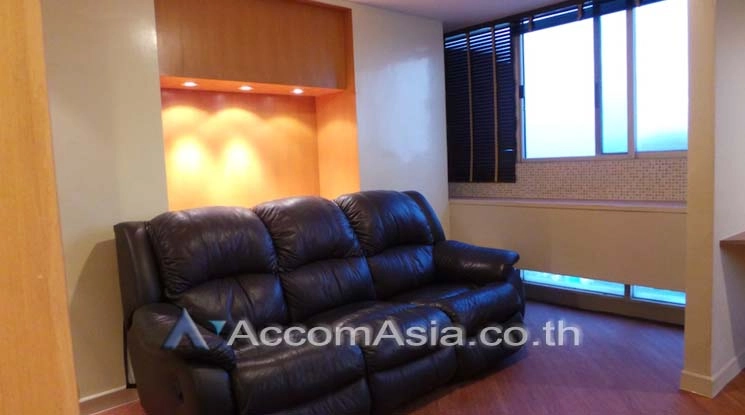 unitDuplex Condo |  4 Bedrooms  Condominium For Rent in Sukhumvit, Bangkok  near BTS Ekkamai (AA10010)