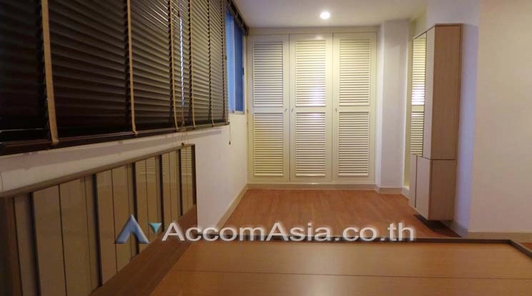 6  4 br Condominium For Rent in Sukhumvit ,Bangkok BTS Ekkamai at Tai Ping Tower AA10010