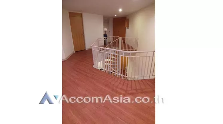 8  4 br Condominium For Rent in Sukhumvit ,Bangkok BTS Ekkamai at Tai Ping Tower AA10010
