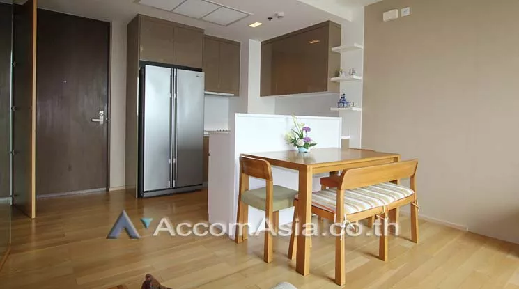 unit 2 Bedrooms  Condominium For Rent in Sukhumvit, Bangkok  near BTS Thong Lo (AA10031)
