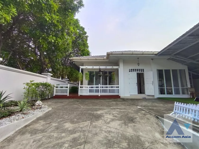 House For Rent in Phetchaburi, Bangkok Code AA10032