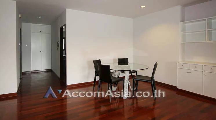 unitPet friendly |  3 Bedrooms  Apartment For Rent in Ploenchit, Bangkok  near BTS Ploenchit - MRT Lumphini (AA10036)