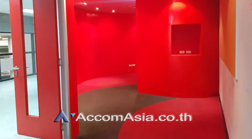 4  Office Space For Rent in Phaholyothin ,Bangkok BTS Phaya Thai - ARL Phayathai at Siripinyo Building AA10077