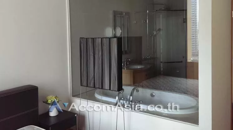 2 Bedrooms  Condominium For Rent & Sale in Sathorn, Bangkok  near BTS Chong Nonsi - BRT Sathorn (AA10079)