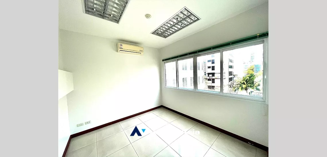 4  Office Space For Rent in Sathorn ,Bangkok BTS Chong Nonsi - BRT Arkhan Songkhro at Mobicom 2 Building AA10089