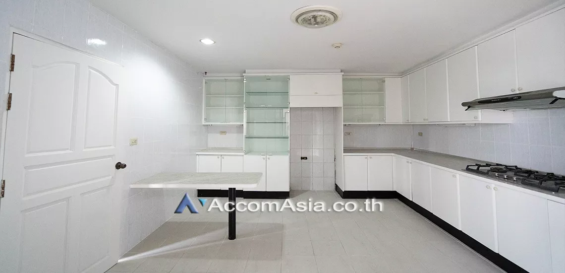 6  3 br Apartment For Rent in Sukhumvit ,Bangkok BTS Phrom Phong at Pet friendly - High rise Apartment in Phrom Phong AA10096