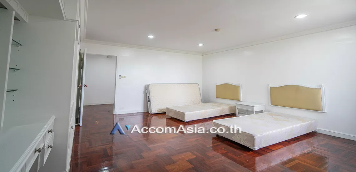 11  3 br Apartment For Rent in Sukhumvit ,Bangkok BTS Phrom Phong at Pet friendly - High rise Apartment AA10096