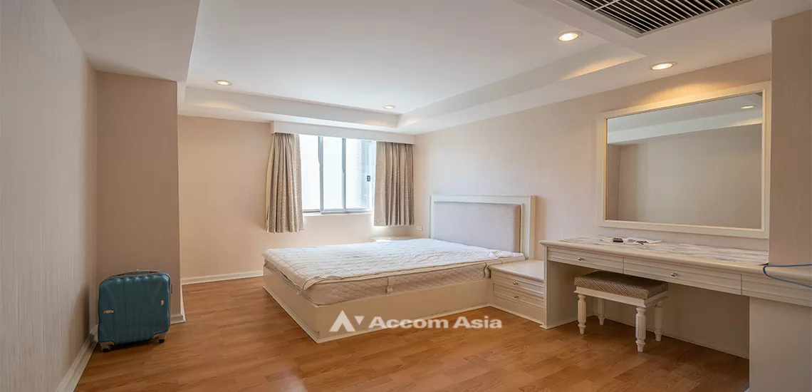 6  3 br Condominium For Rent in Sukhumvit ,Bangkok BTS Phrom Phong at Royal Castle AA10100