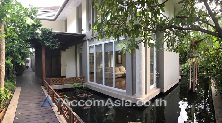  2  3 br House For Rent in Sukhumvit ,Bangkok BTS Asok - MRT Sukhumvit at House in Compound AA10114